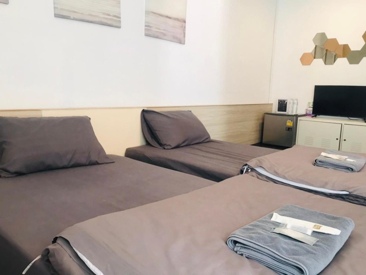 Shade House - Phuket Downtown Hostel Ngoại thất bức ảnh