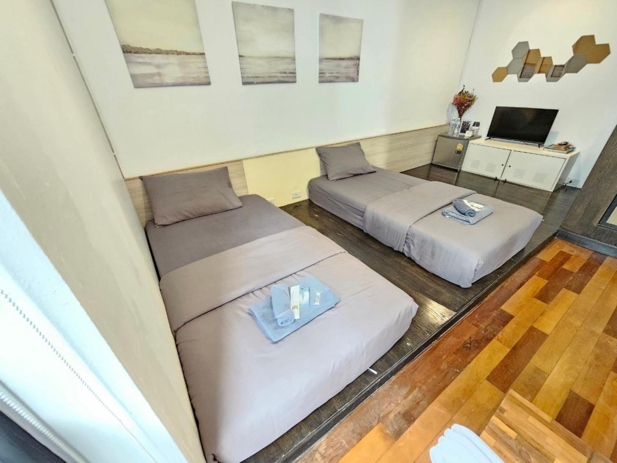 Shade House - Phuket Downtown Hostel Phòng bức ảnh