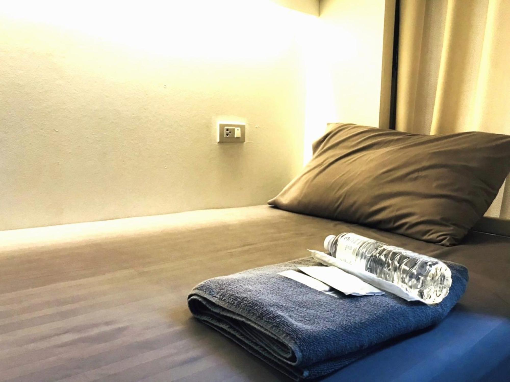 Shade House - Phuket Downtown Hostel Phòng bức ảnh