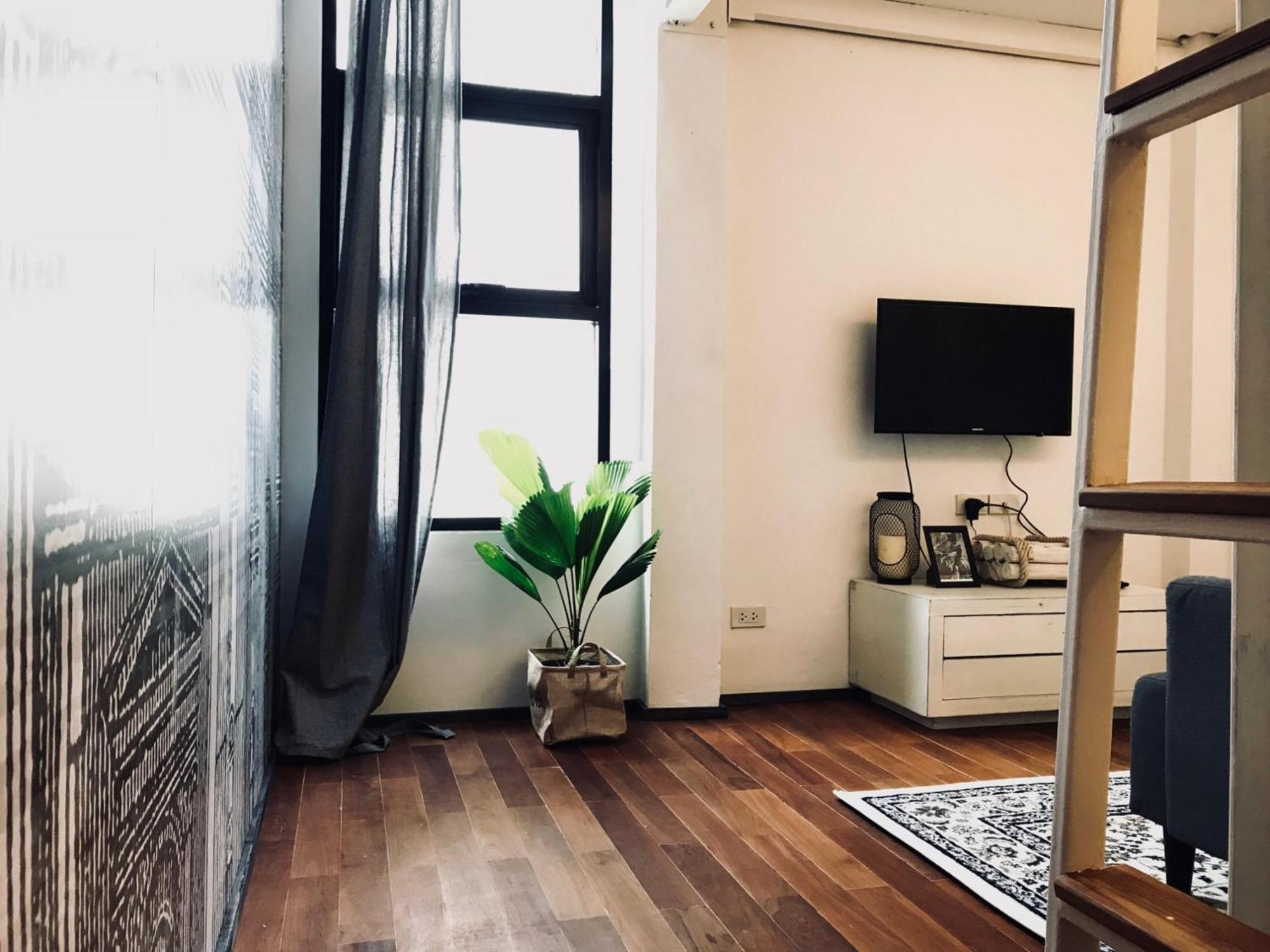 Shade House - Phuket Downtown Hostel Ngoại thất bức ảnh