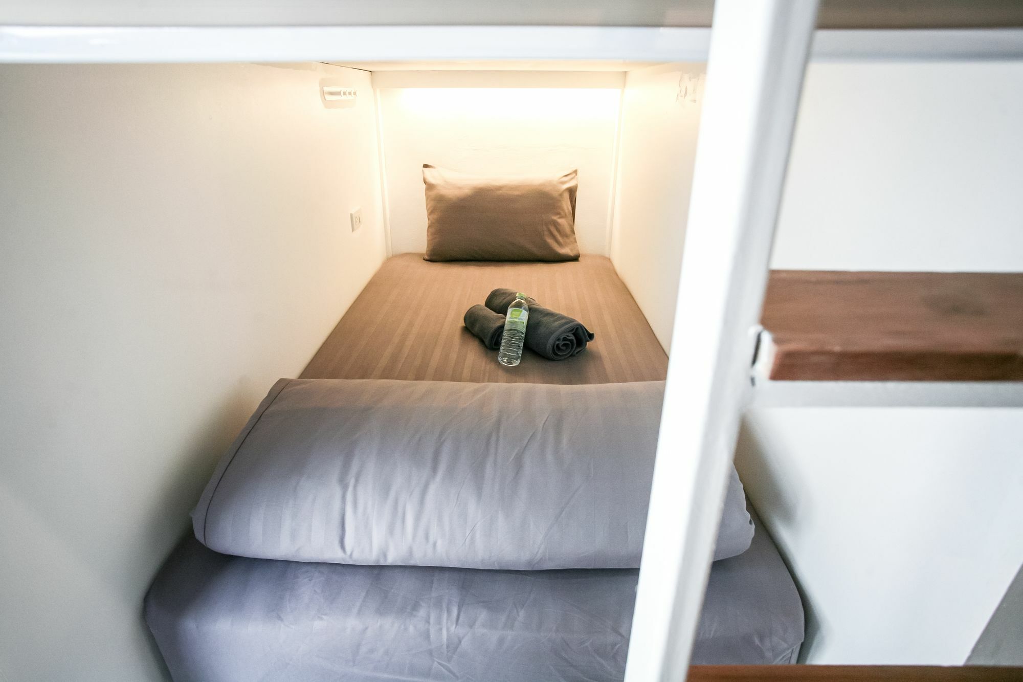 Shade House - Phuket Downtown Hostel Ngoại thất bức ảnh